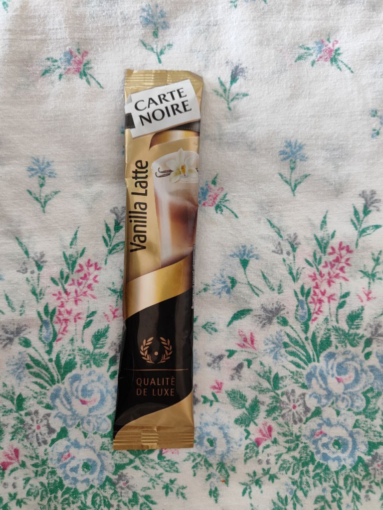 Кофе Carte Noire Vanilla Latte - Отличный вариант с такой миниатюрной индивидуальной упаковкой