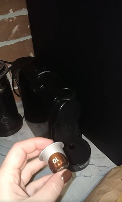 Капсулы Jacobs Espresso Intenso 10 - Капсулы продаются до доступной цене и часто бывают по акции.