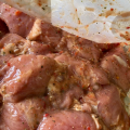 Отзыв о Шашлык из свинины Отборный Слово Мясника: По вкусу нормально: шашлык в меру соленый и немного пряный