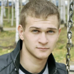 Святослав Титов