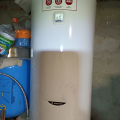 Ariston ABS BLU R 100V Потек спустя два года ровно.