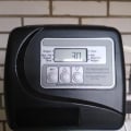 Фирма Distel установила умягчитель Clack