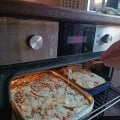 Как тянется только в кино видела))